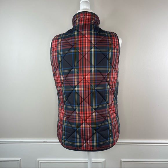 J Crew Primaloft Plaid Zip Front Puffer Vest. - Picture 4 of 12